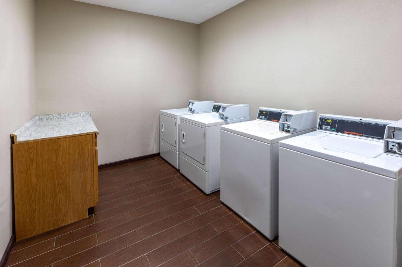 La Quinta Inn & Suites By Wyndham Durant Kültér fotó