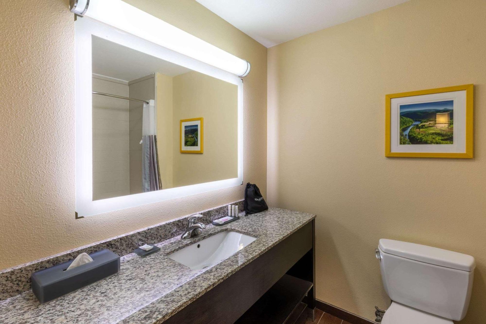 La Quinta Inn & Suites By Wyndham Durant Kültér fotó