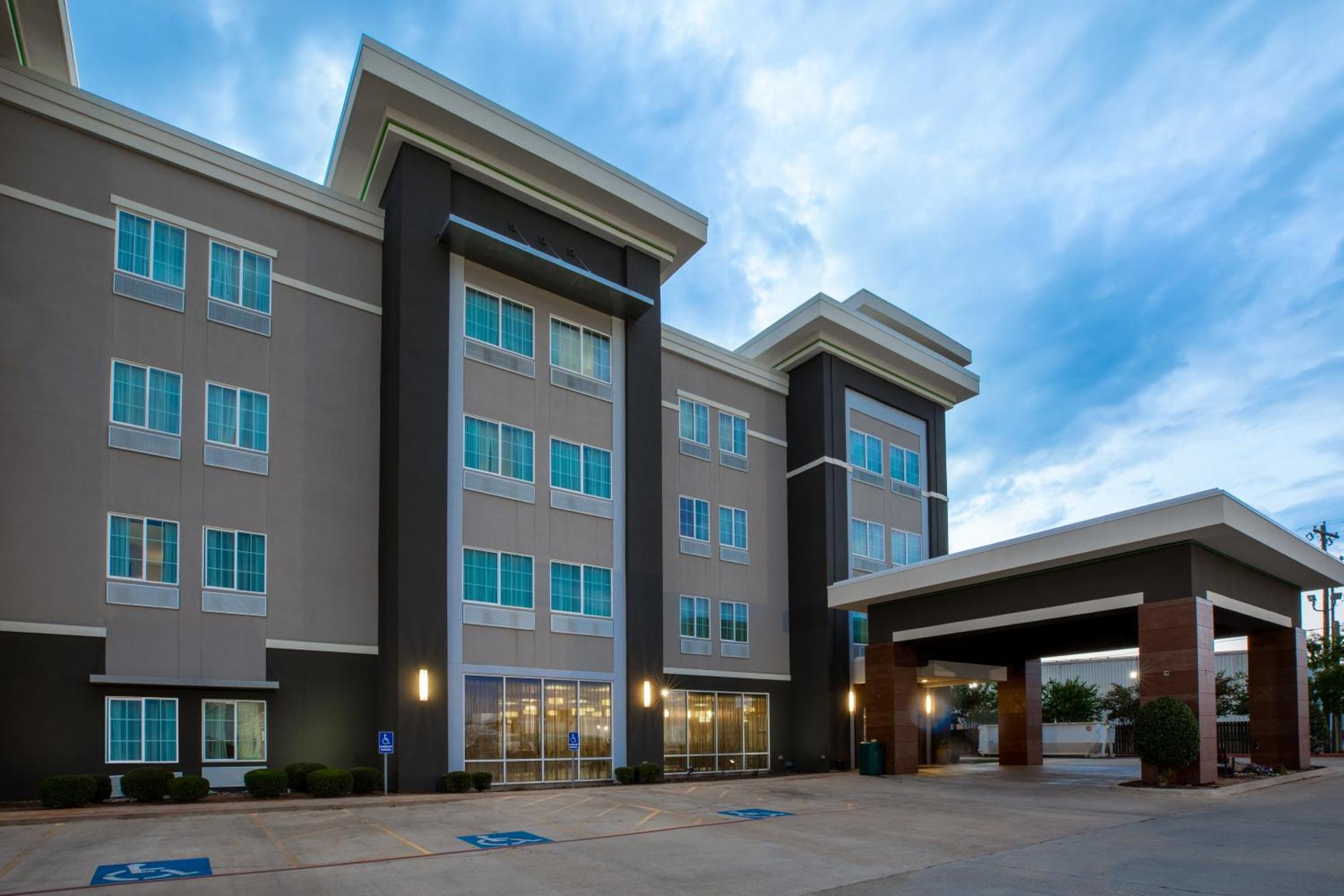La Quinta Inn & Suites By Wyndham Durant Kültér fotó